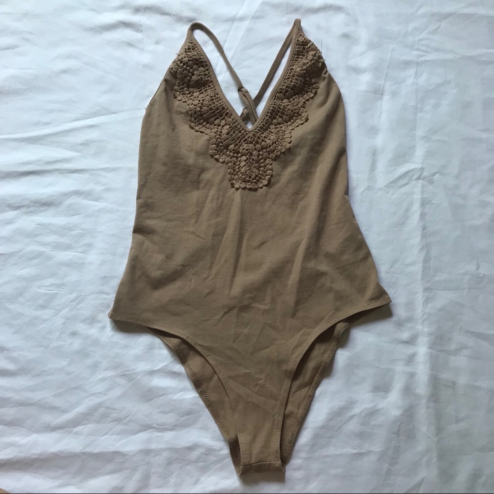 Nude colored pacsun bodysuit
